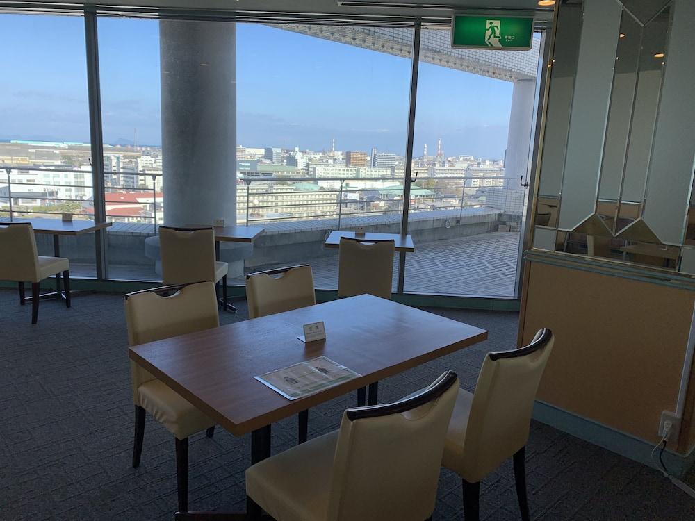 リーガロイヤルホテル新居浜 新居浜市 エクステリア 写真